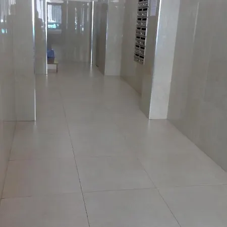 Piso Acogedor Y Alegre En Castellón