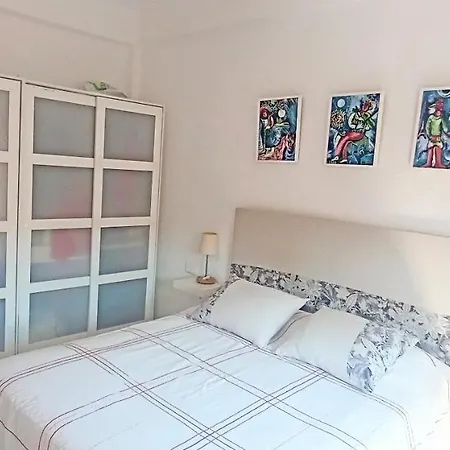 Piso Acogedor Y Alegre En Castellón Apartamento